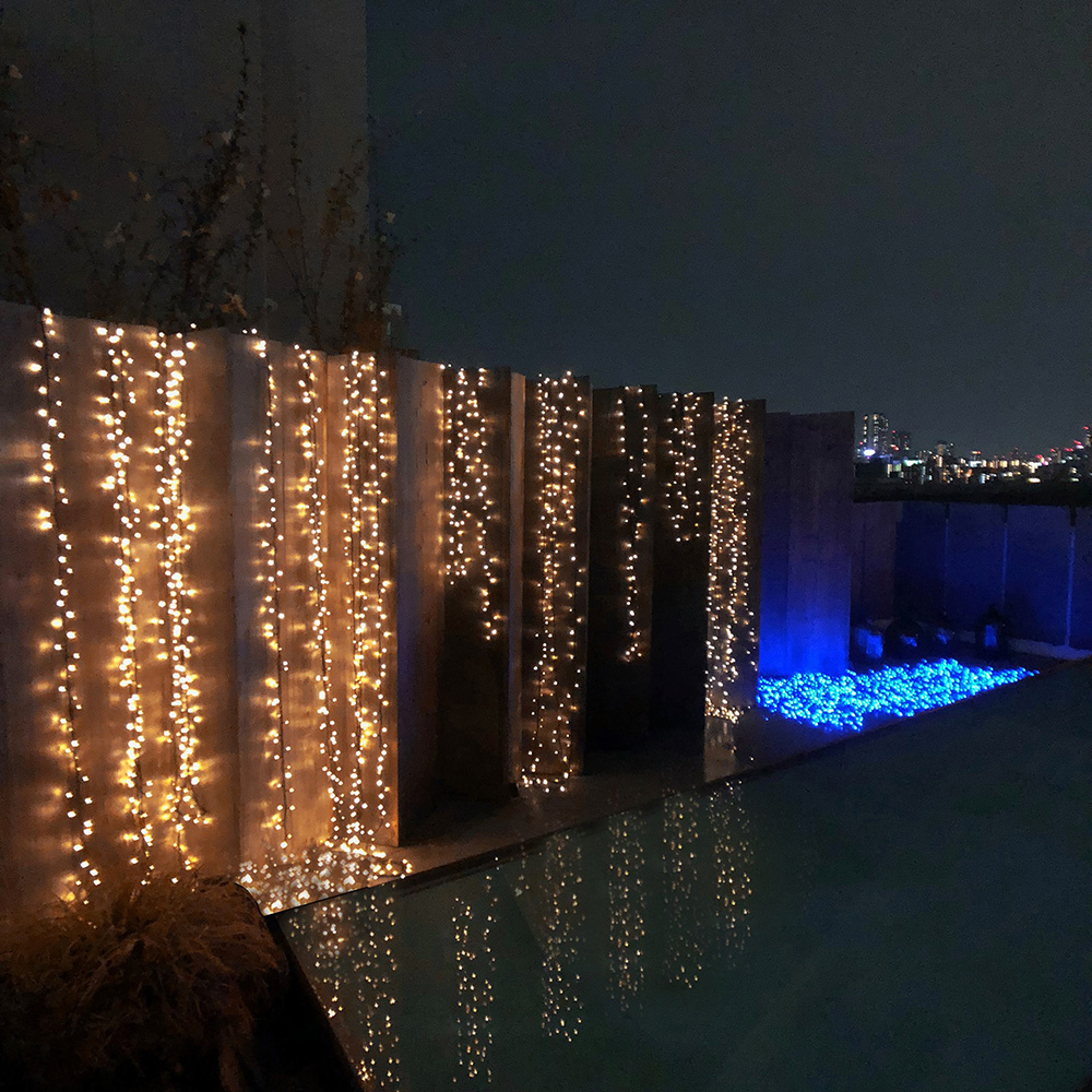 天空の光のインスタレーション、クリスマスイベント